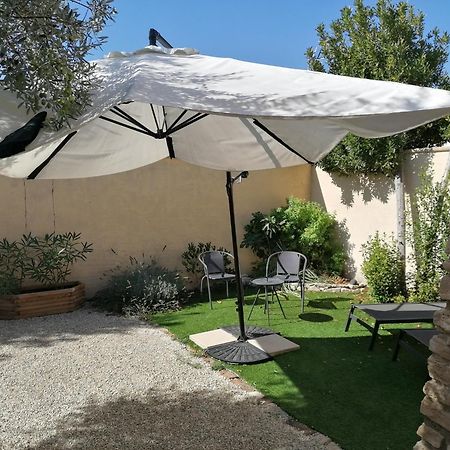 Appartement A l'ombre de l'Olivier à LʼIsle-sur-la-Sorgue Extérieur photo